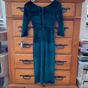 RockSteady Dresses - Green velvet dress RockSteady Dresses - Green velvet dress